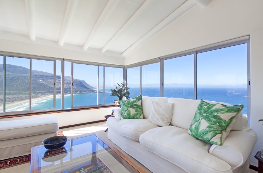 4 Bedroom Property for Sale in Fish Hoek Western Cape